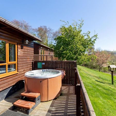 Douglas Fir Lodge With Hot Tub Cupar Extérieur photo