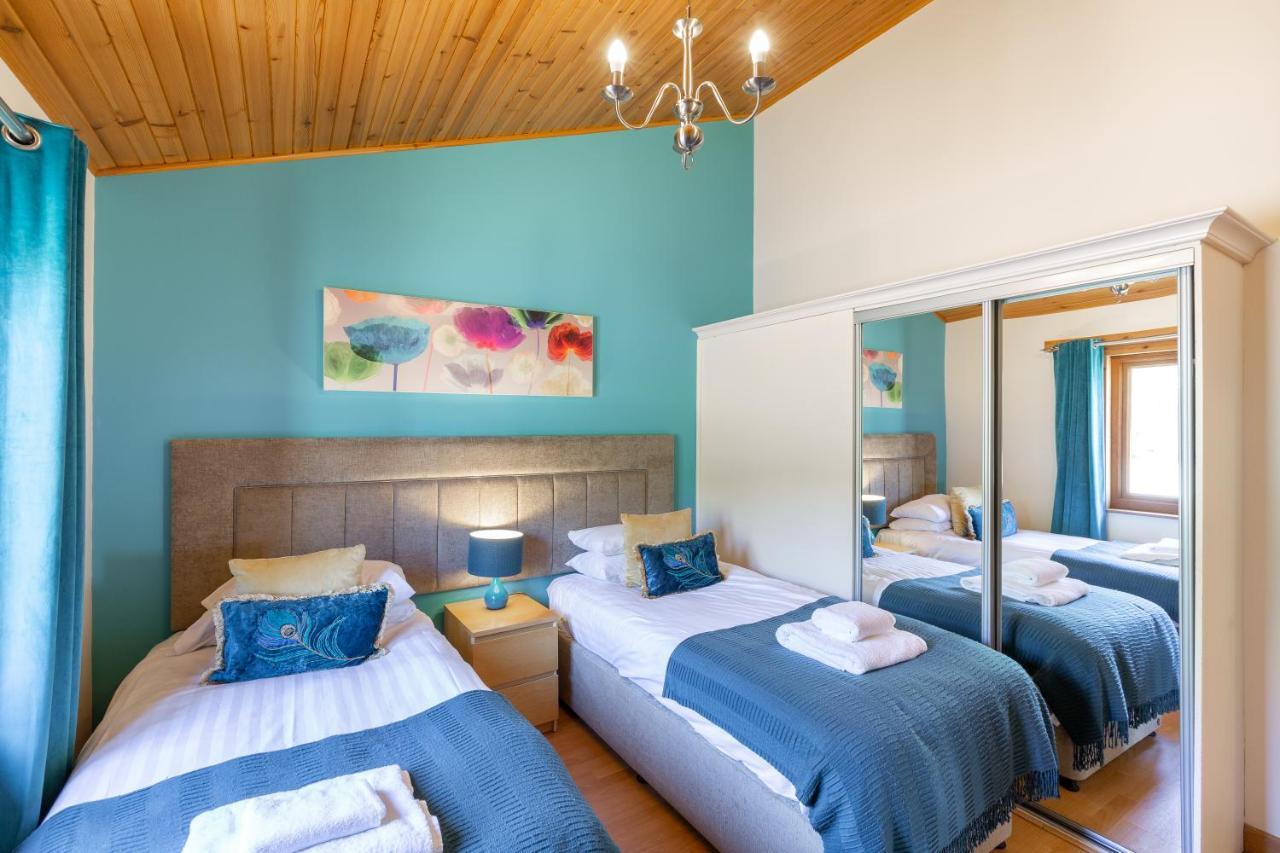 Douglas Fir Lodge With Hot Tub Cupar Extérieur photo
